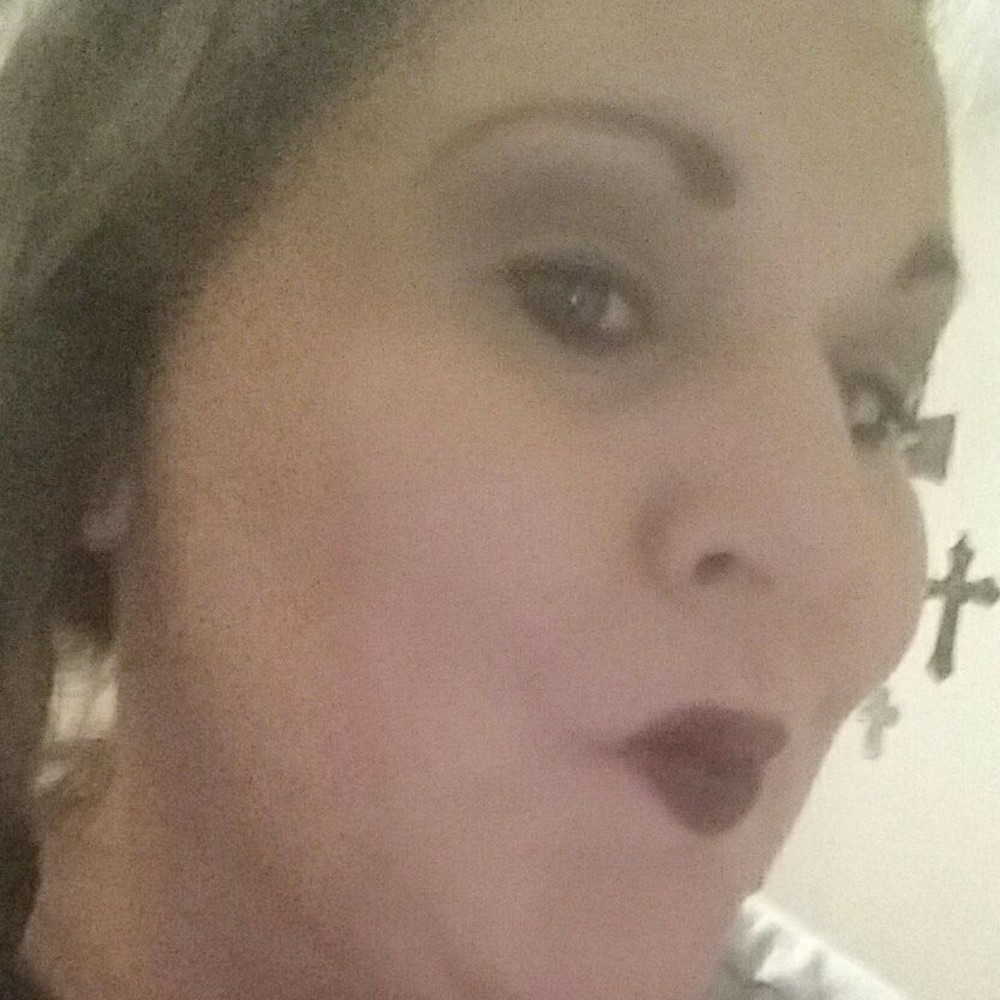 Meet your Posher, Glenda